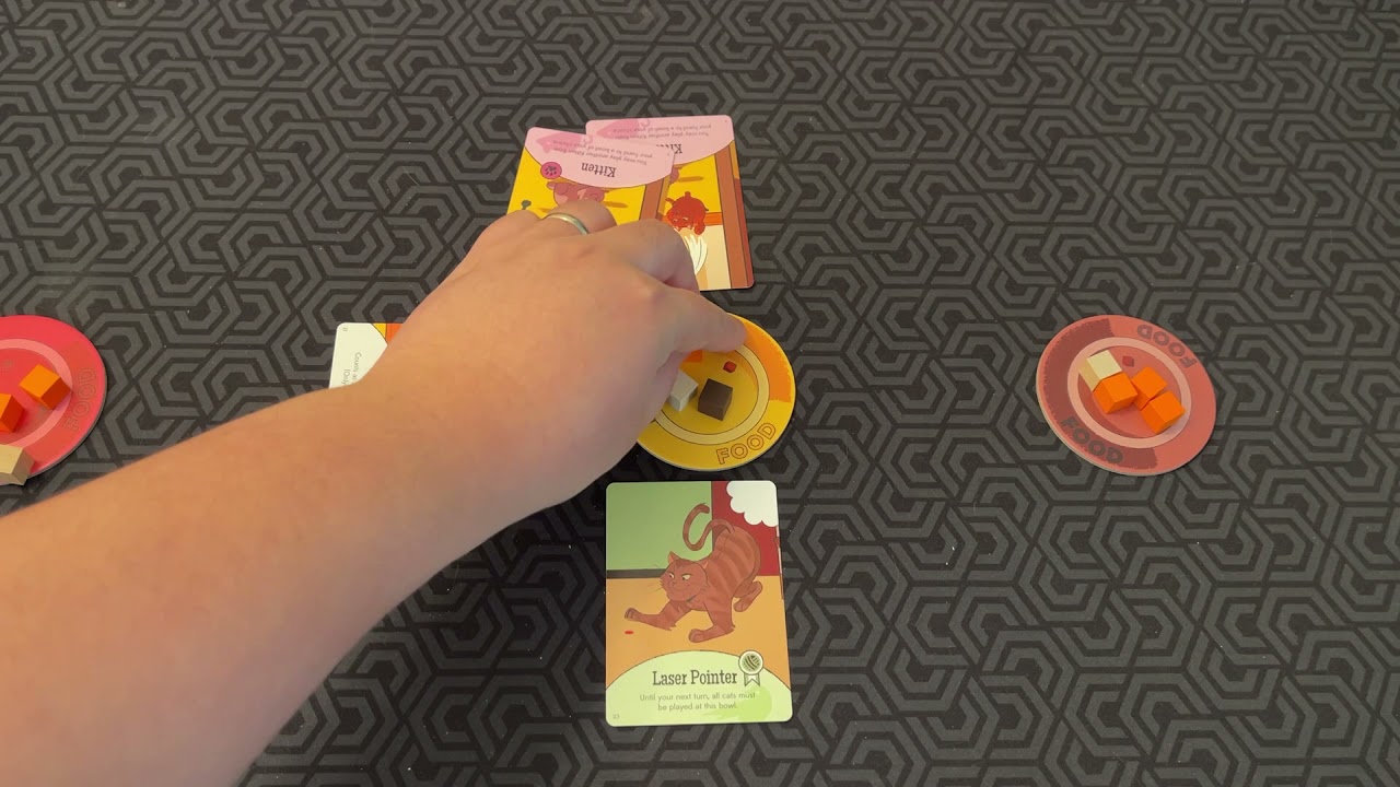 Board Game Reviews Ep #145: KIBBLE SCUFFLE