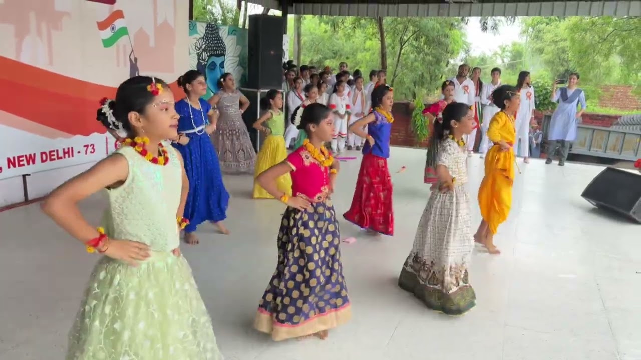 Vo Krishna hai dance ￼ performance💃 💃