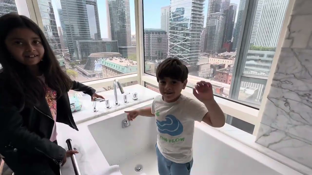 Shangri-La Toronto Hotel Deluxe Suite Tour 2024