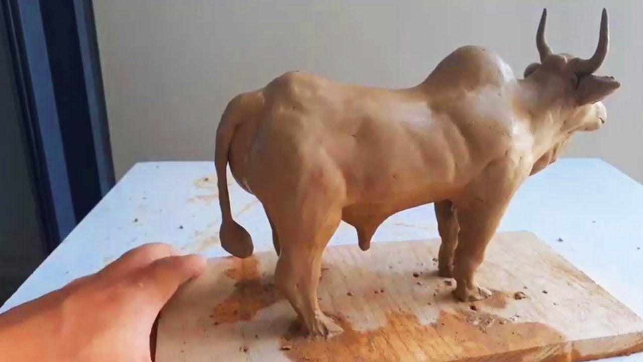 Easy To Make Realistic Bull With Clay - Sculpture Art
