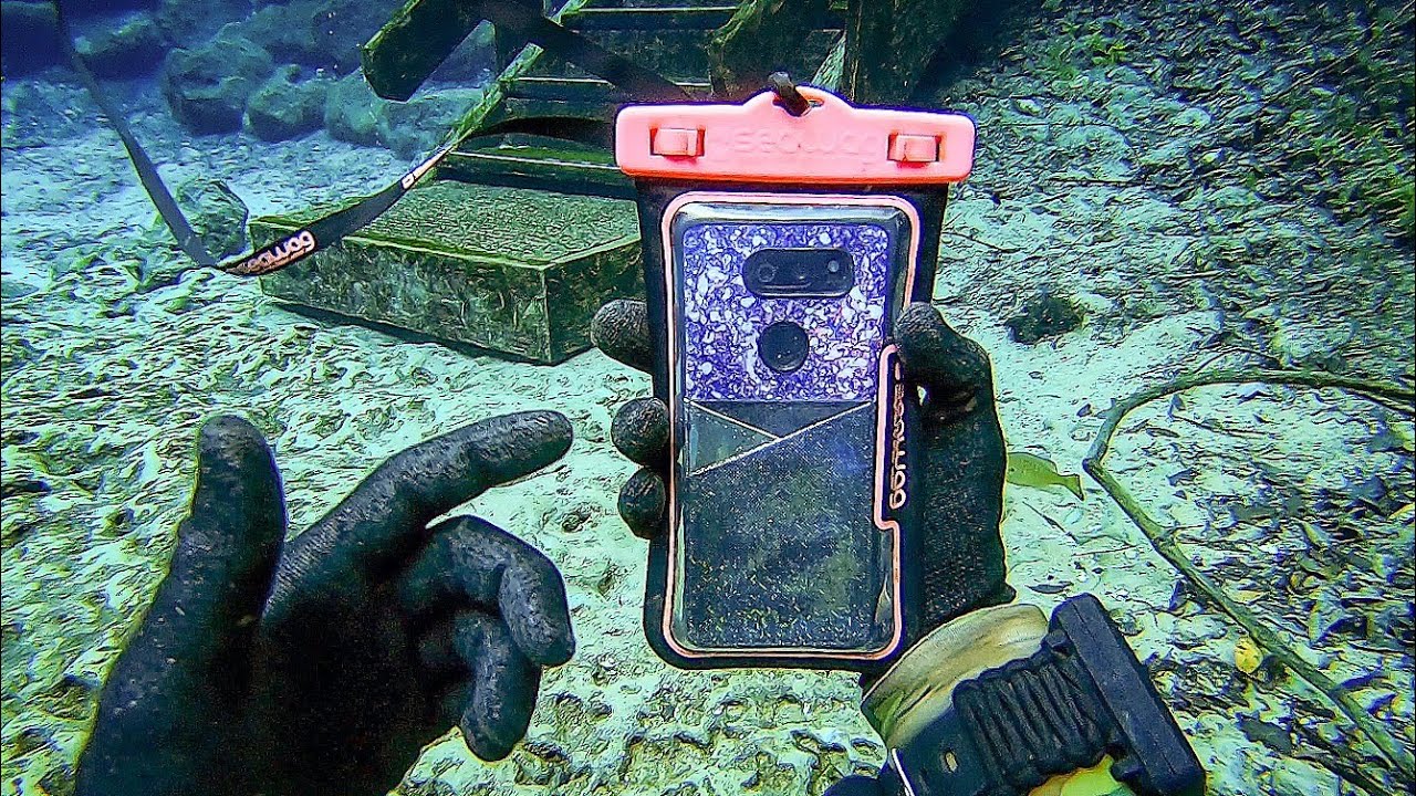 I Found a Phone, Gold JUUL and a Zippo Lighter Underwater in the River! (Returned to Owner)