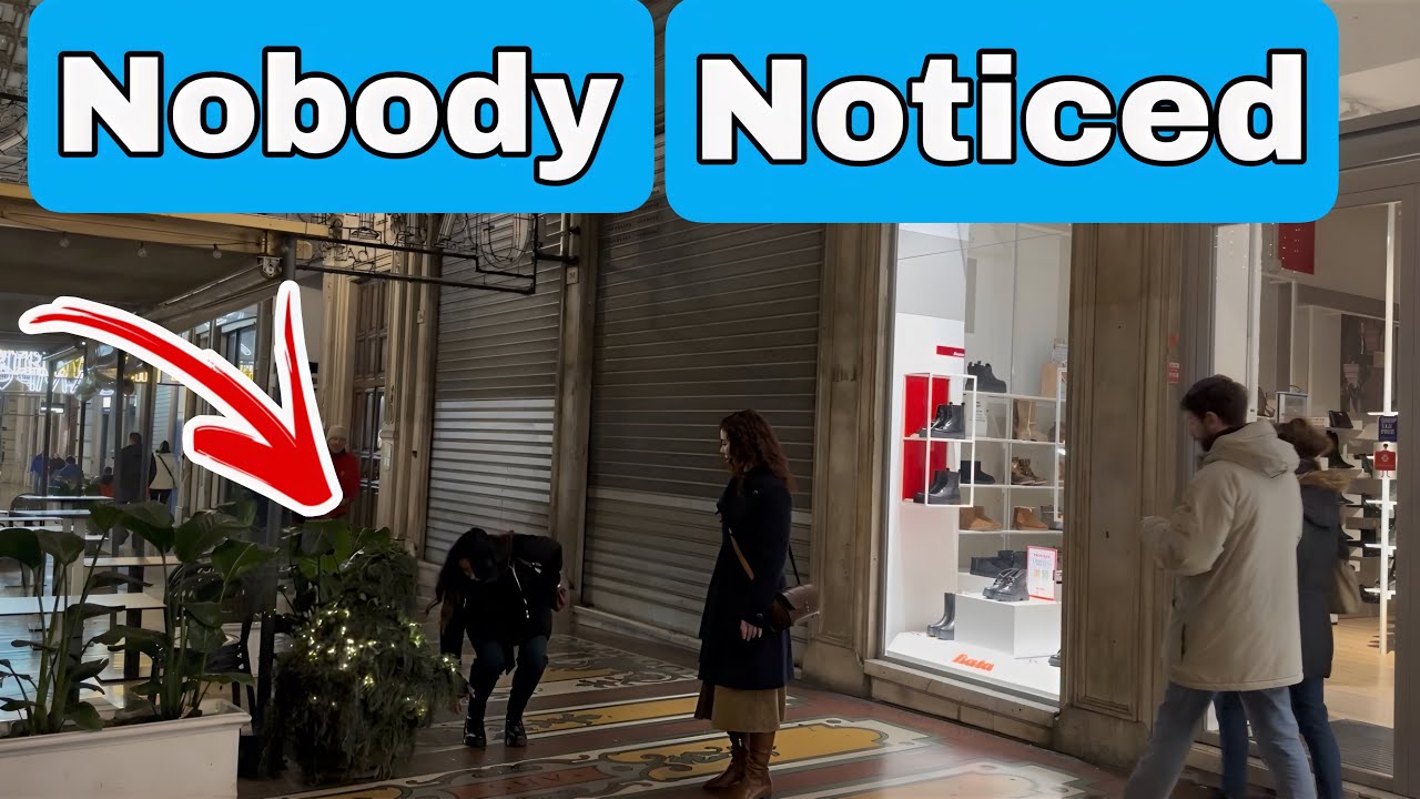 Bushman prank: she didn’t even notice I was there 😅 #bushmanprank #funny #prank #comedy