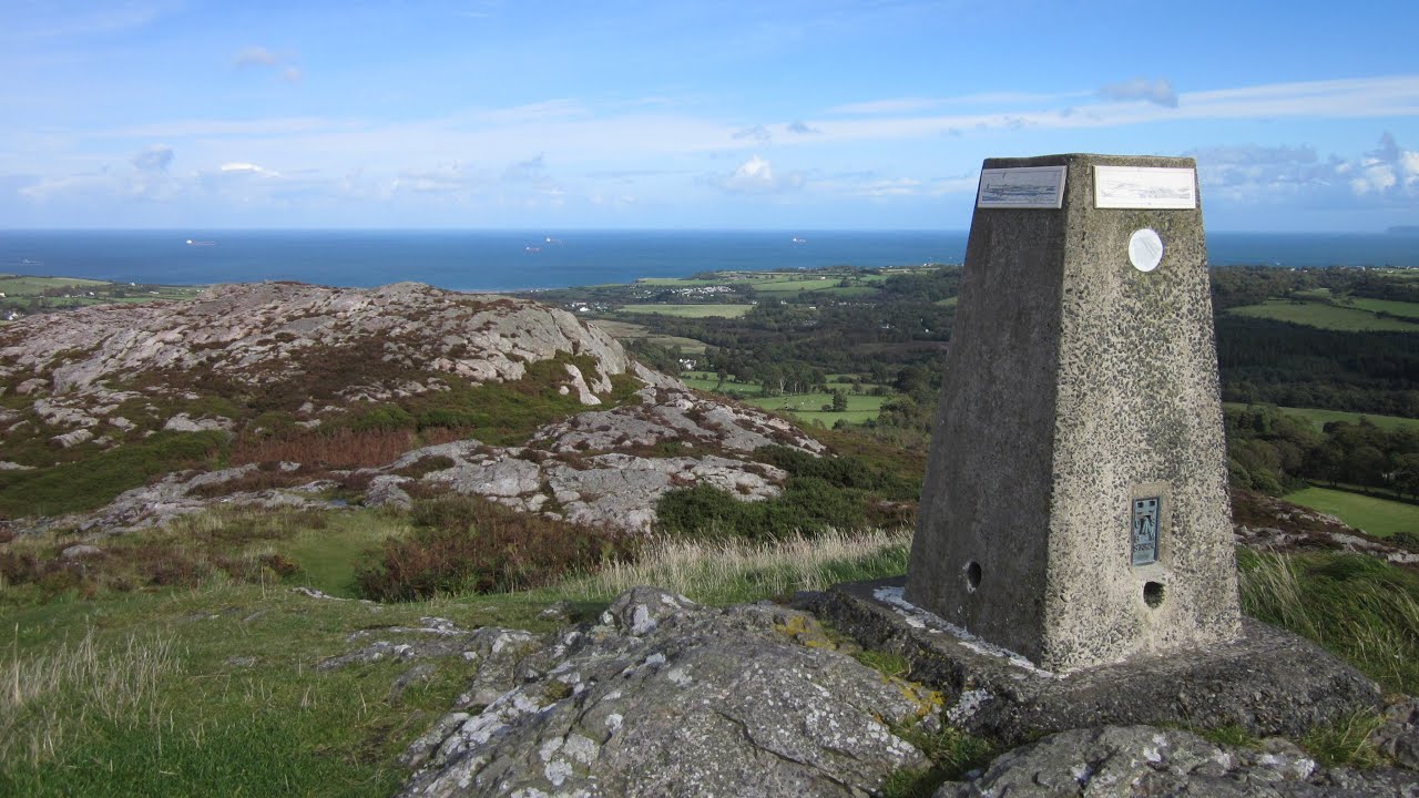 Lligwy Bay Mynydd Bodafon Walk, Anglesey Coastal Path, Anglesey Coastal Walks In Wales, UK