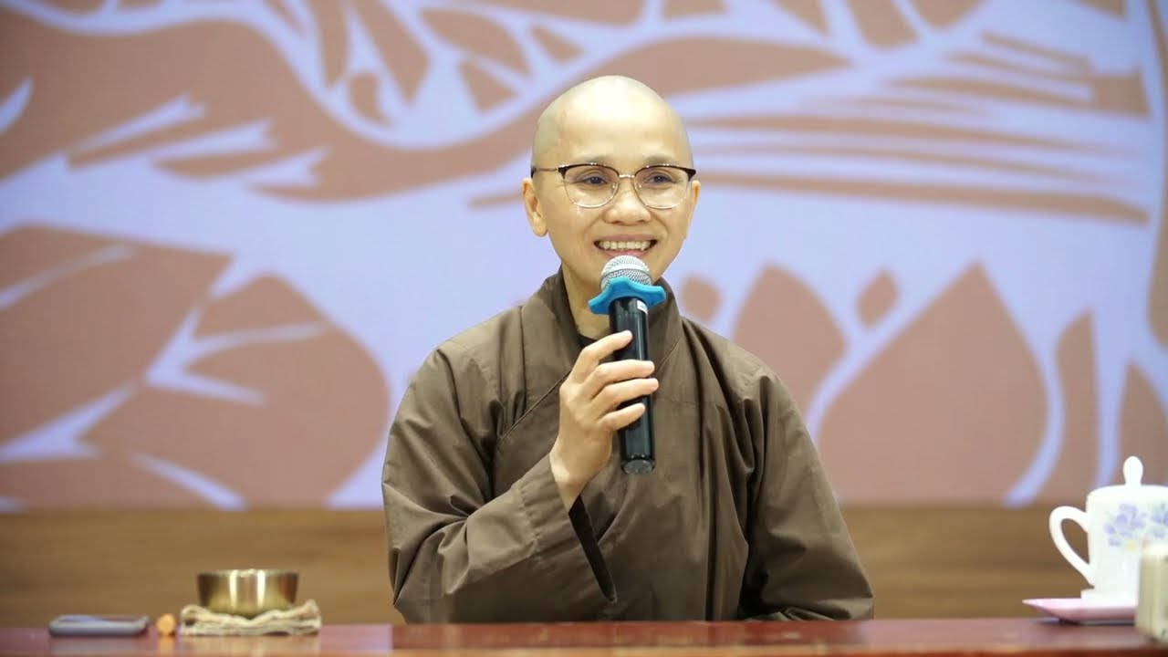 “Truyền thông với chính mình” | Sư cô Hội Nghiêm