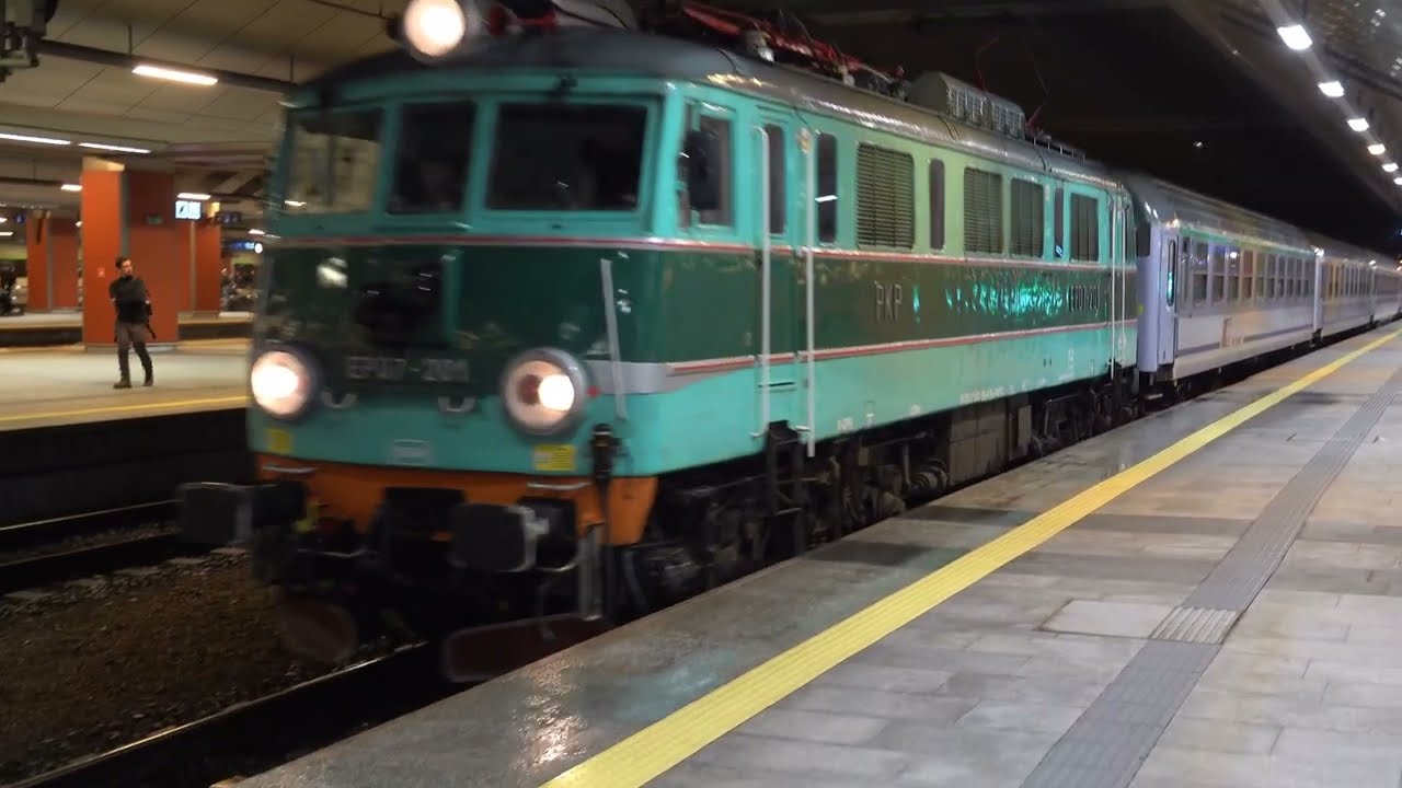 EP07-201 Kraków Główny z pociągiem PKP Intercity 
