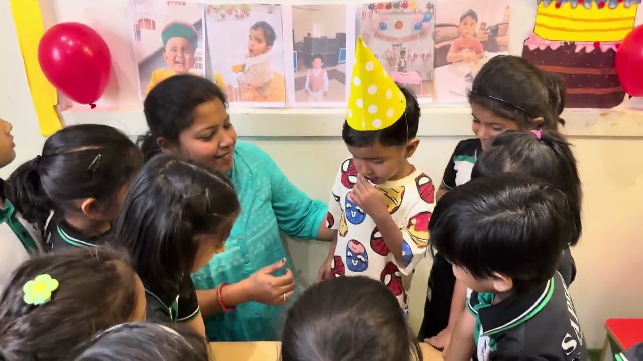 Ehit ka school main celebration 🎉 🫶😍😘🎂🎂