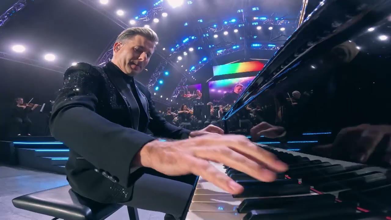 “Tchaikovsky Piano Concerto” performed by Charl du Plessis & Cape Town Philharmonic Orchestra