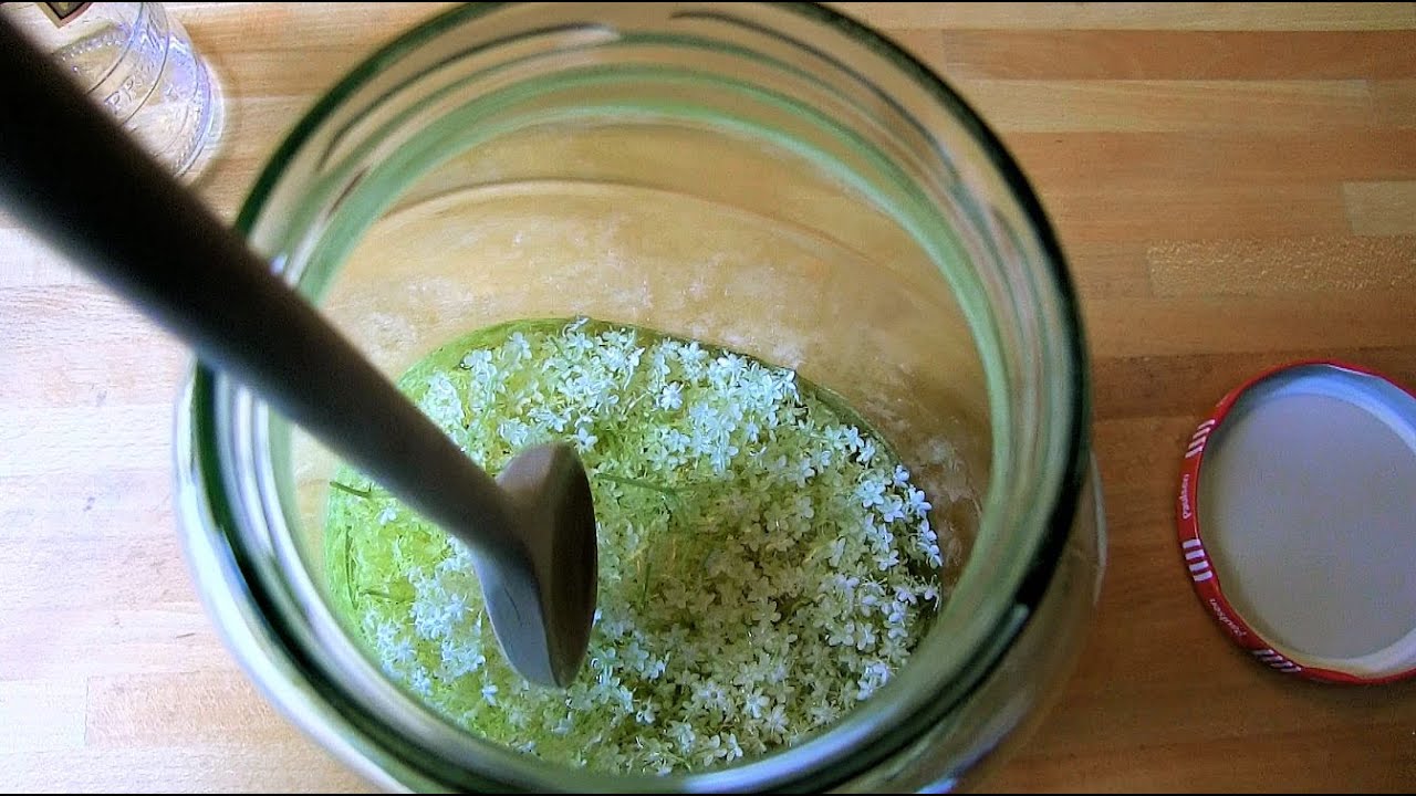 Holunderbl&uuml;tenlik&ouml;r - ganz einfaches Rezept - extrem lecker!