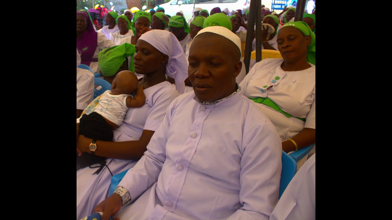 SAP REV LABAN AYOO & MRS DIANA LABAN - NOMIYA LUO SABBATH HOMABAY TOWN DIOCESE #trending #luo