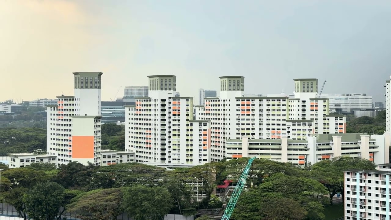 Stirling Horizon, Queensway Canopy
