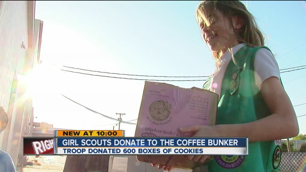 Girl scouts donate cookies to veterans