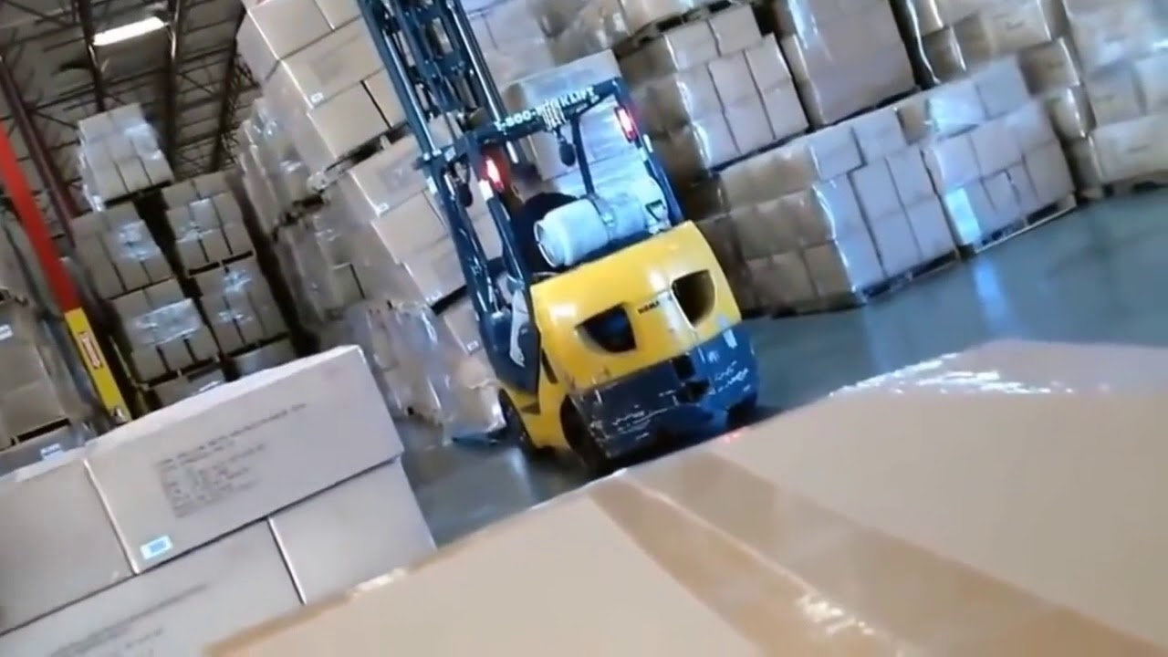 AWESOME FORKLIFT FAILS COMPILATIONS - FORKLIFT FAILS