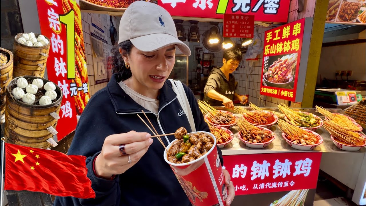 Probando COMIDA CALLEJERA en China 🫢🦇Josu&eacute; y Elie  