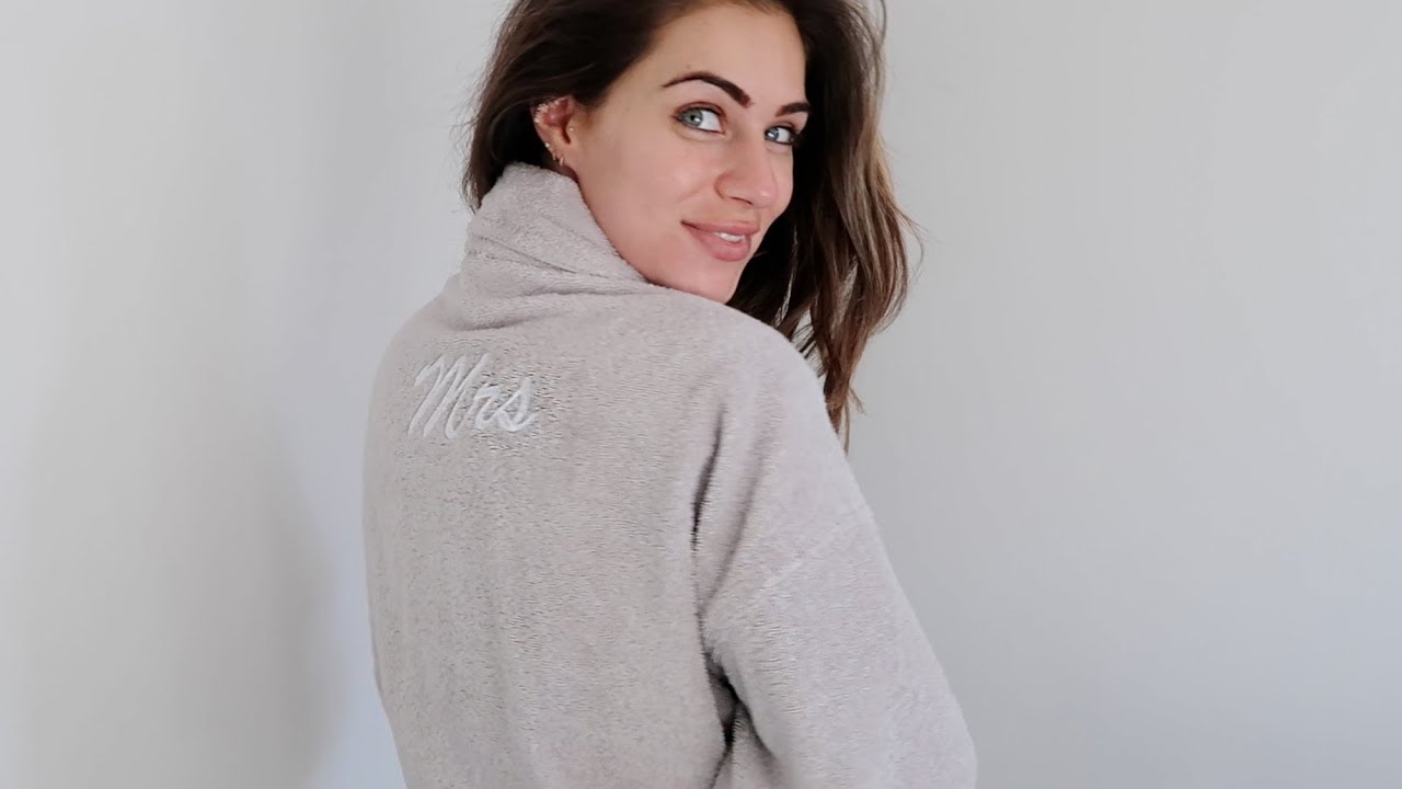 WHAT WE GOT FOR OUR WEDDING & GETTING ORGANISED FOR 2018 | Lydia Elise Millen