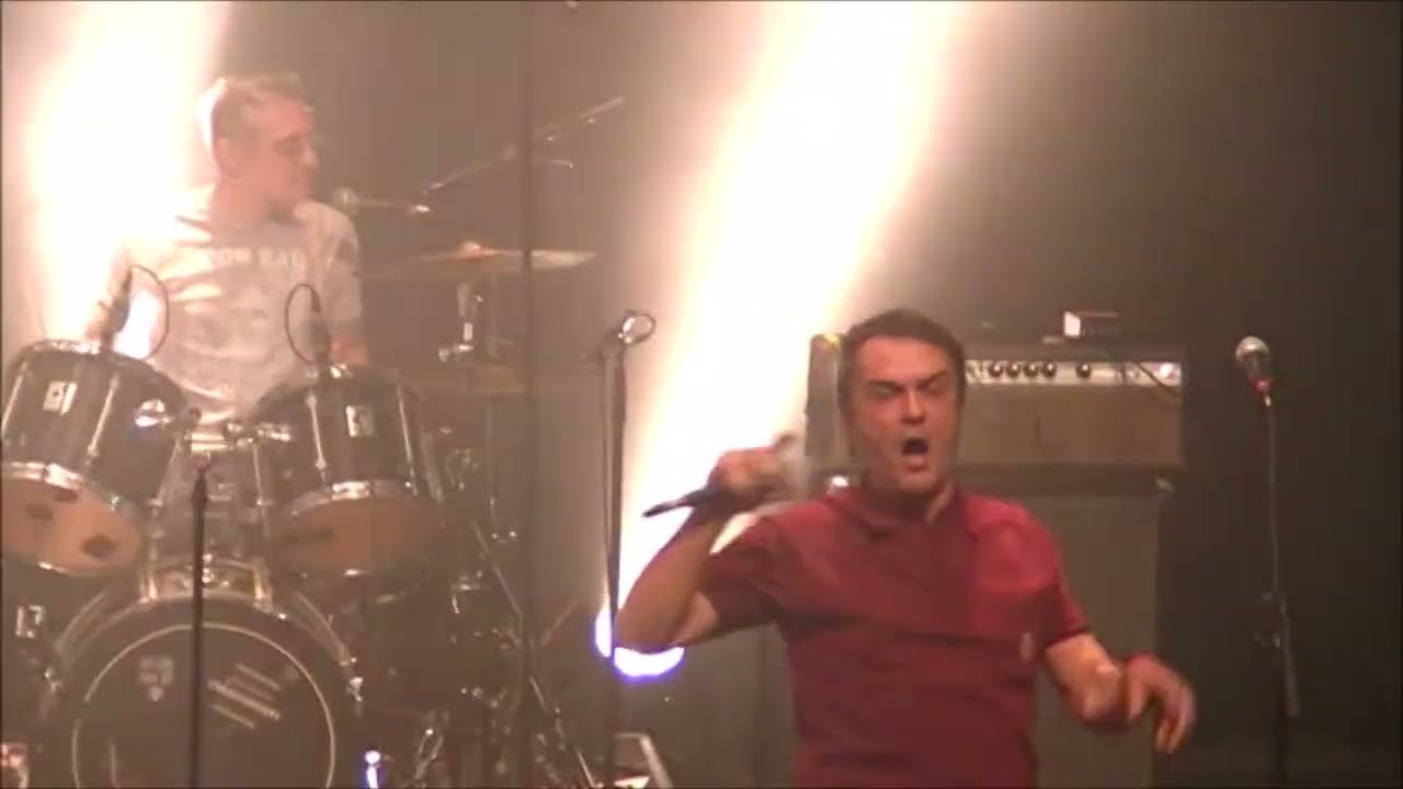 Frustration 20 décembre 2025 Le VIP, Saint-Nazaire, France : 'State of Alert' + 'It's Gonna Be..'