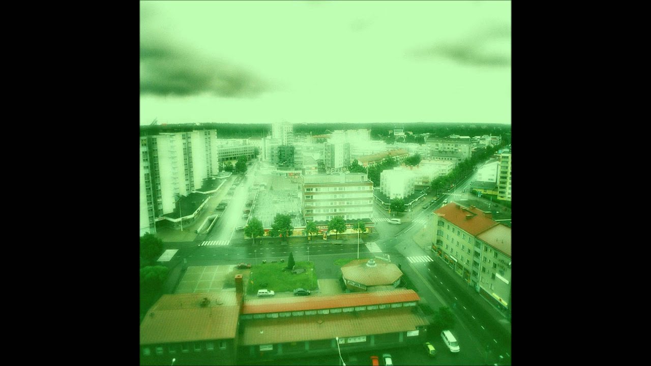 Vaasankatu SS - Pirihuorasta perheenäidiksi
