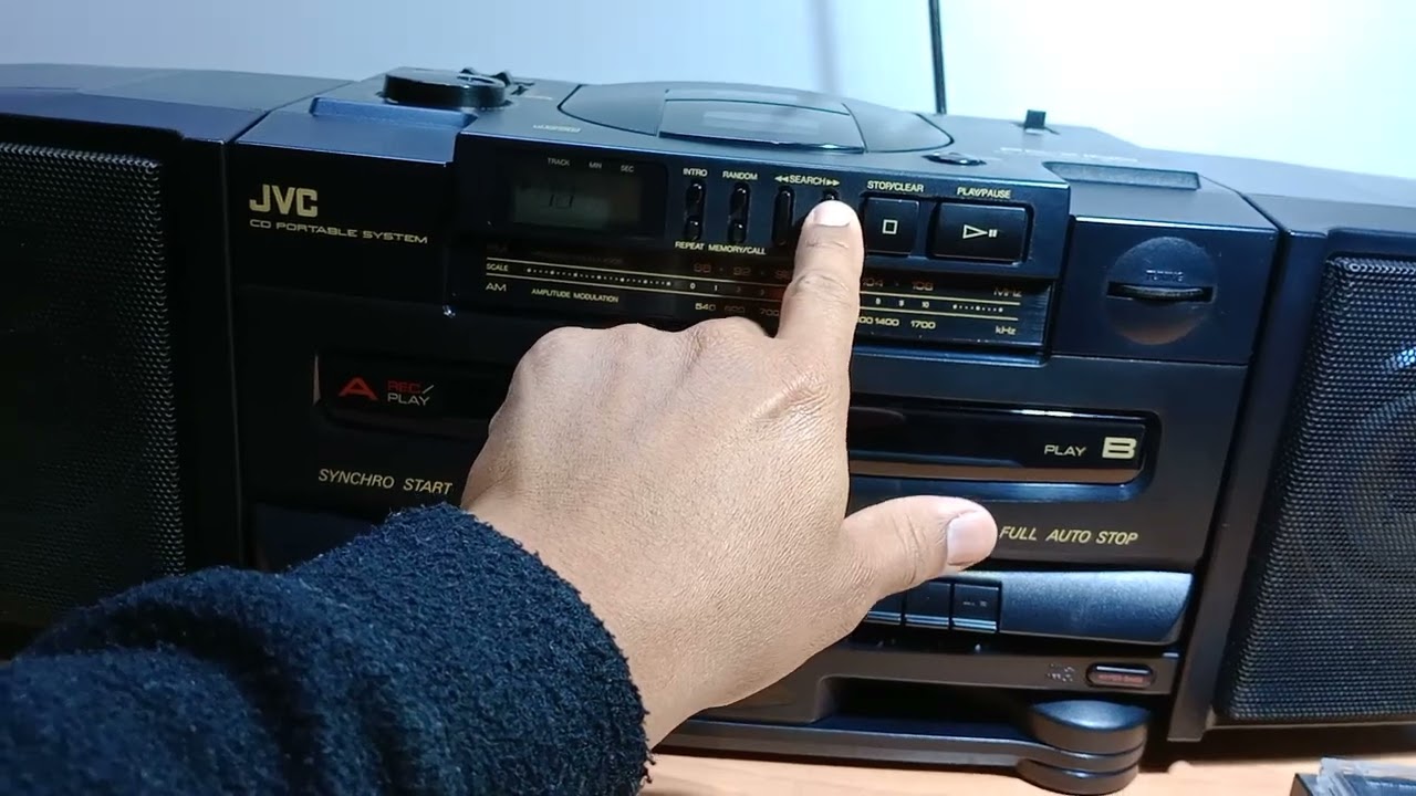 RADIO RECORDER CD PORTABLE SYSTEM JVC PC-X100
