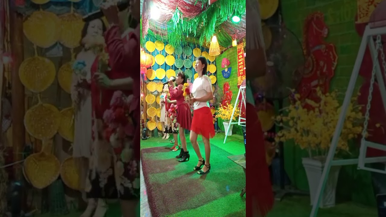 Thứ 2 ngày 23/2/2026. Trinh Nguyễn. Một chuyến bay đêm 