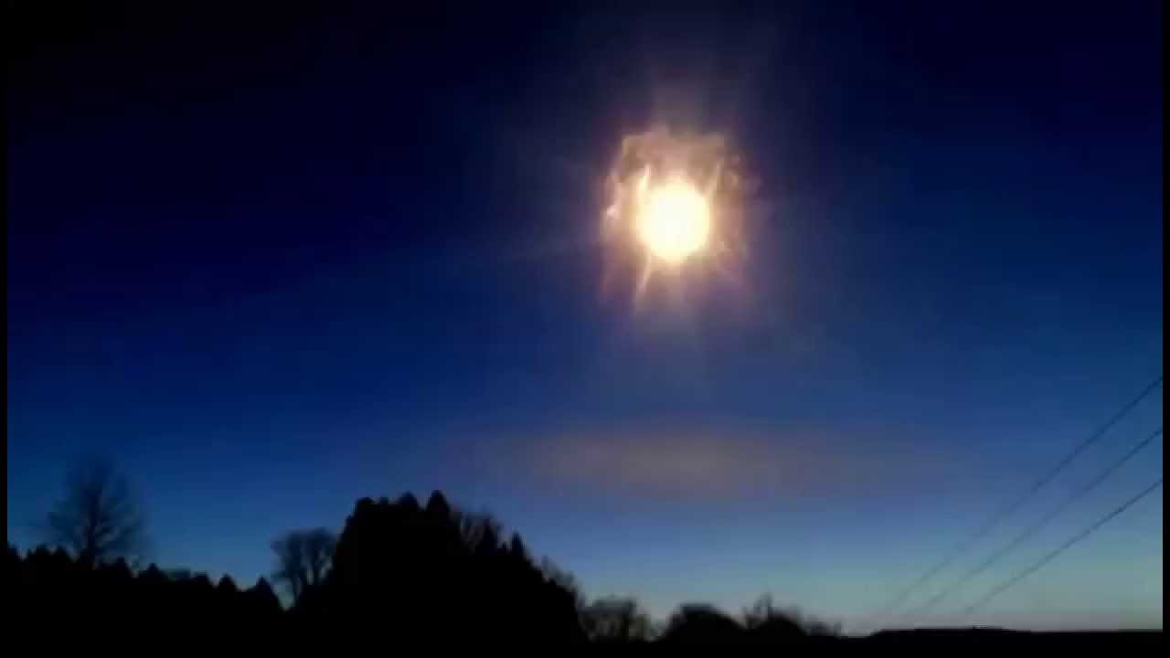 Lichter am Nachthimmel,was ist das,UFO ?,Geister?