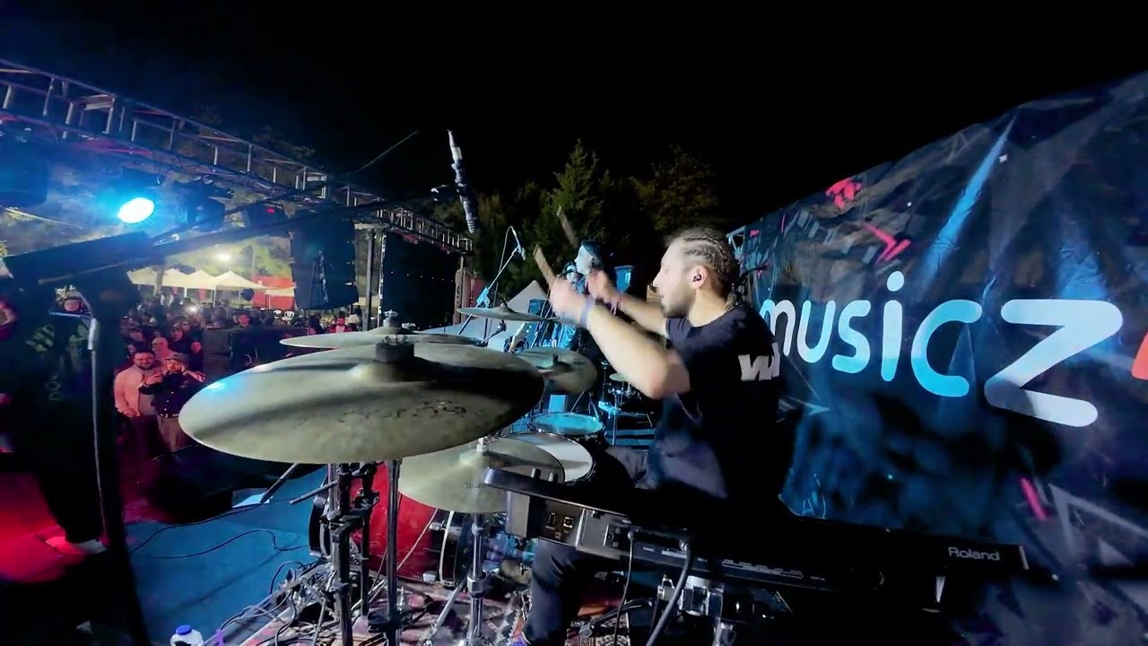 mor ve ötesi - Bir Derdim Var | Drum Cam (AGÜ Güz Fest 2025)