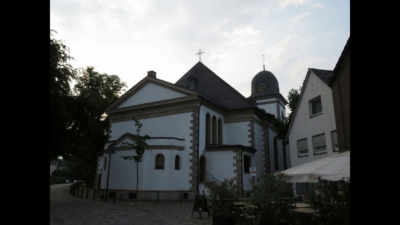 Verl (D) die Glocken der kath. Kirche St. Anna