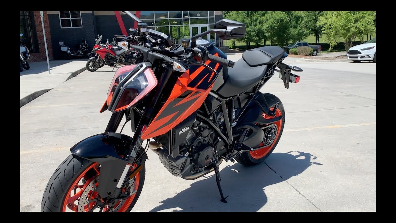 2019 KTM 1290 SuperDuke R | First Ride Review