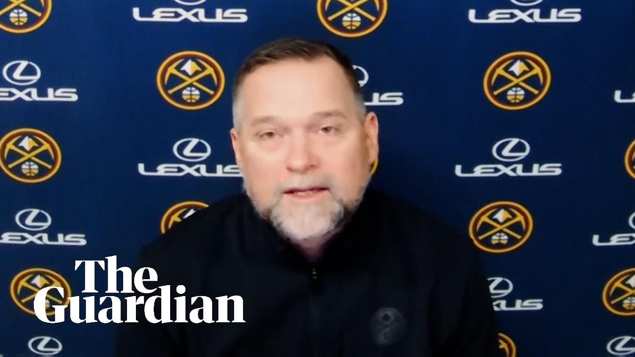 Nuggets coach Michael Malone breaks down reading names of Boulder victims
