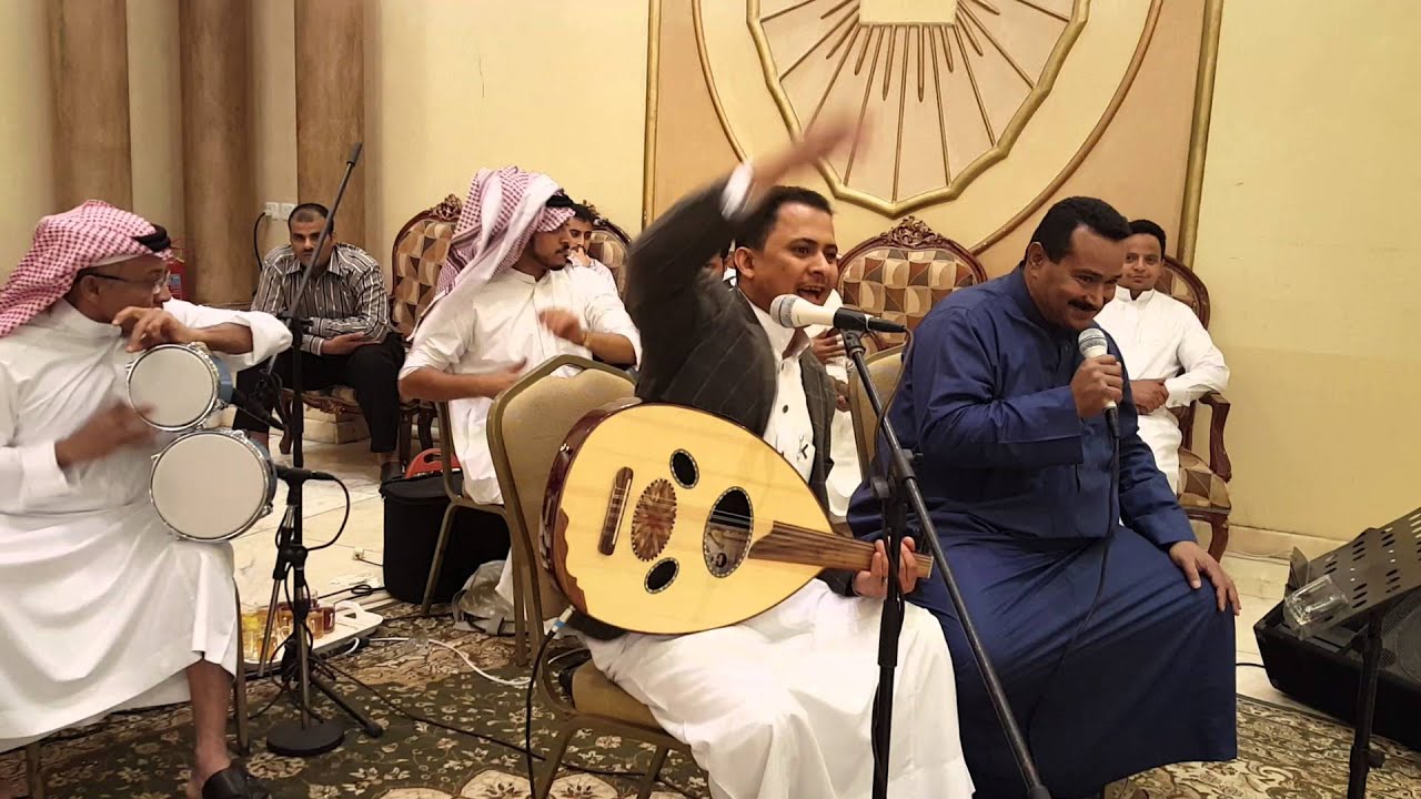 عمرباوزير ويوسف البدجي يازارعين العنب