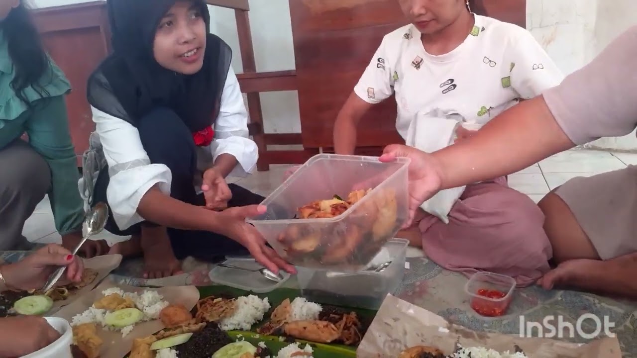 Vlog harian IRT//kegiatan di rumah sederhana//makan bareng konco sekolah