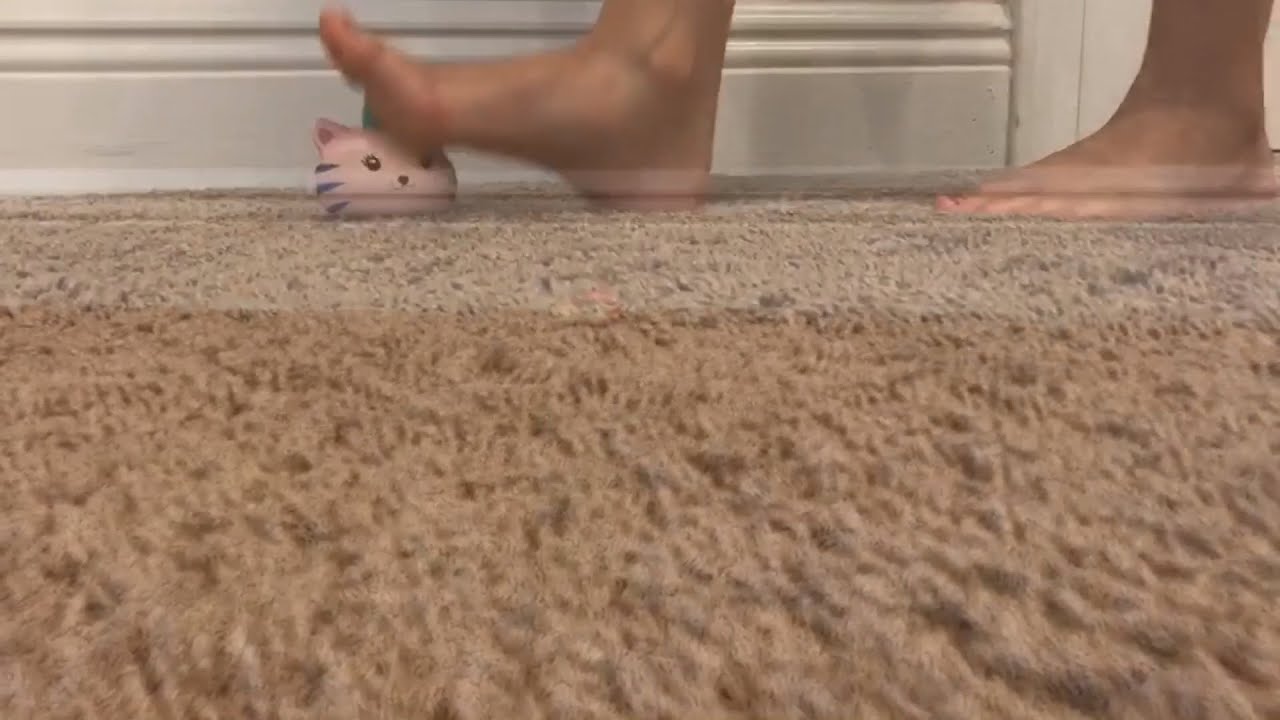 Foot Crushing!! with my friends 😀