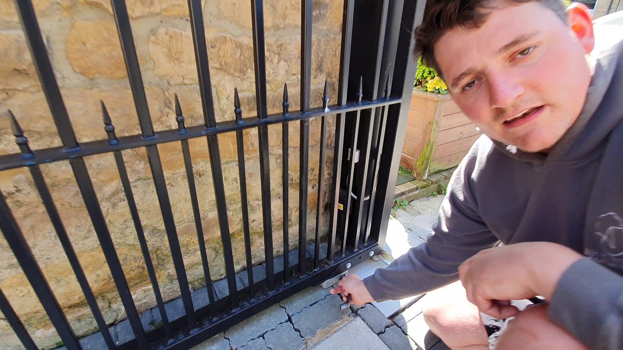 AJ Gates HOW TO! Manual override procedure for Automated Electric Gates, Beninca Underground DUIT