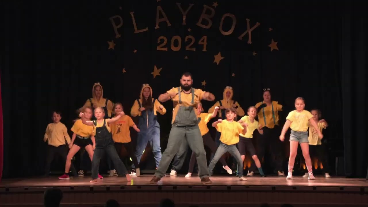 1 klass - Baile minions