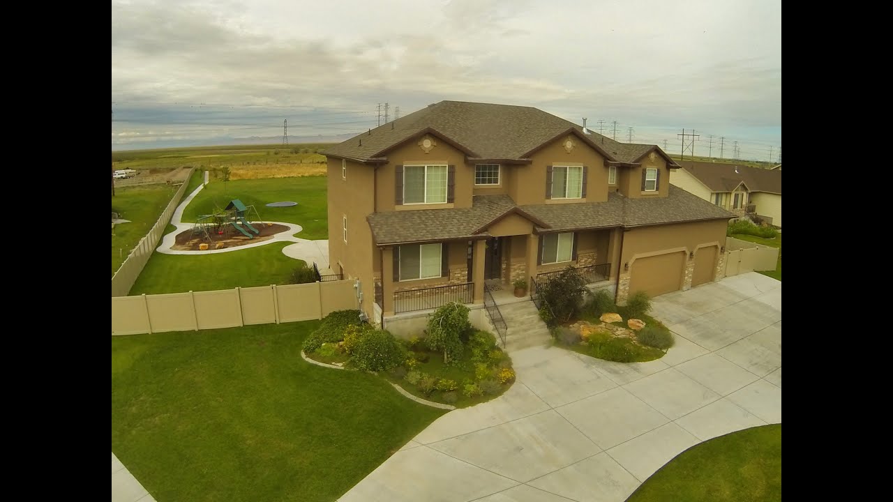 5 Bedroom, 4 Bath, Kaysville Horse Property For Sale (Real Estate)