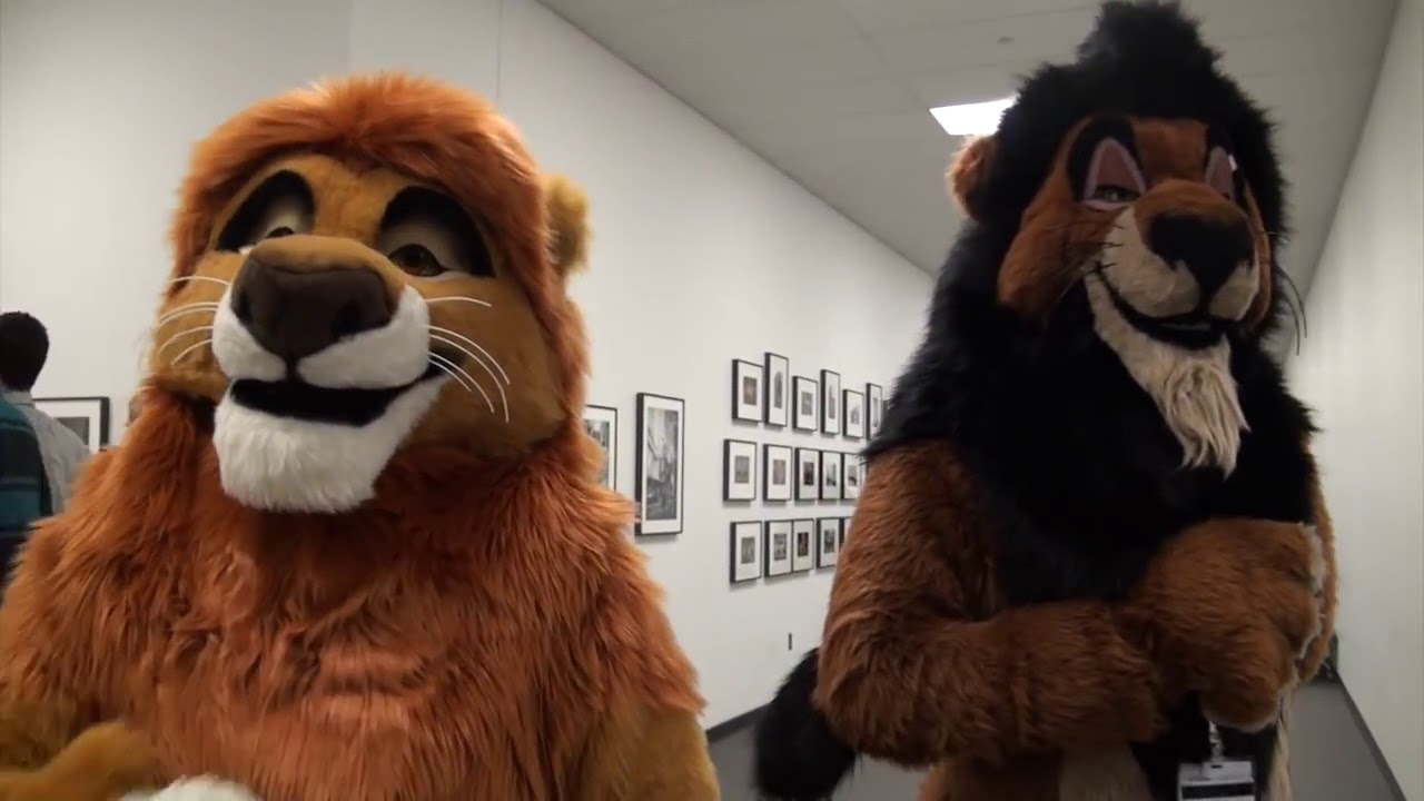 Pride Rock Brothers Mufasa & Scar The Lion King Fursuiters (Anthrocon 2016)