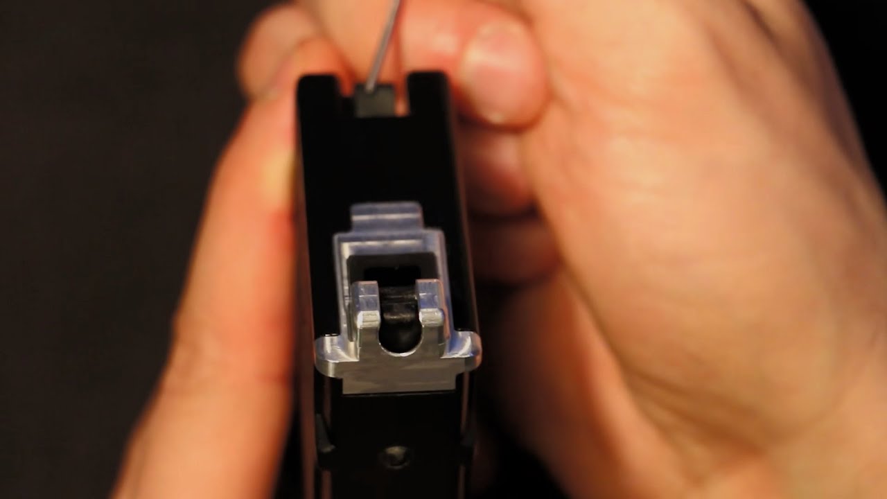 GHK GMAG V2 G5/M4 Replacing Feedlips with DevilHunter aluminium one