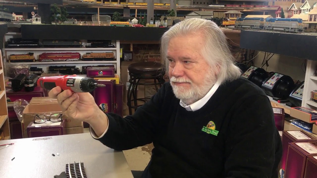 MrMuffin of MrMuffin'sTrains discusses laying & wiring track