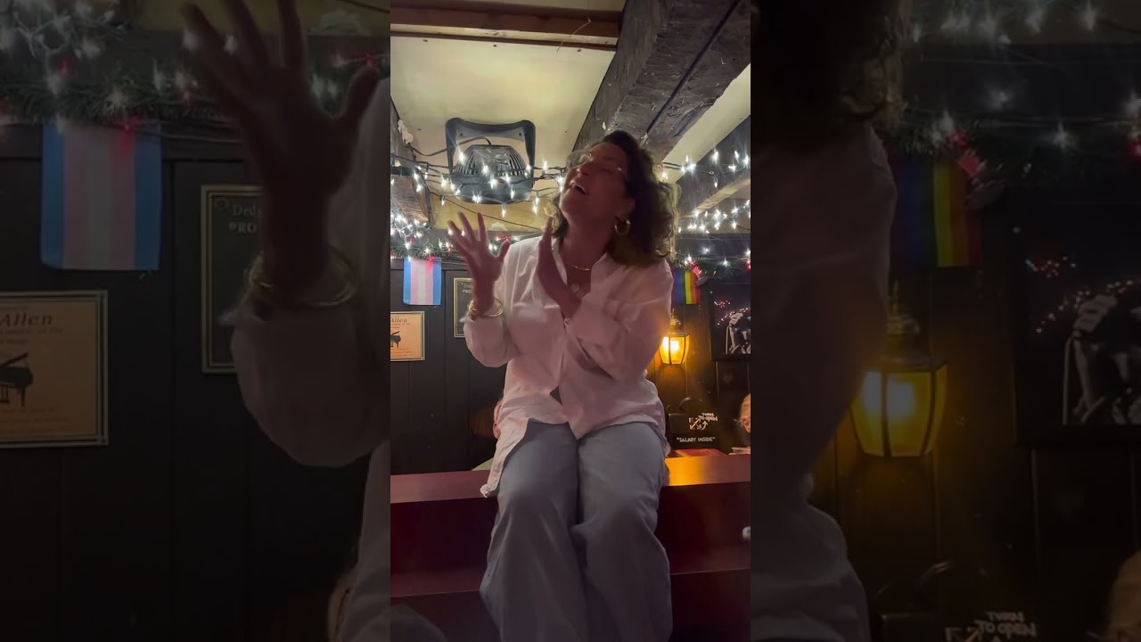Shoshana Bean sings ‘Fly Fly Away’ with Marc Shaiman & Scott Wittman at Marie’s Crisis Cafe