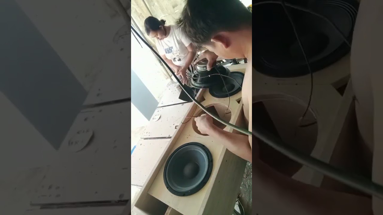 Speaker box tower D10
