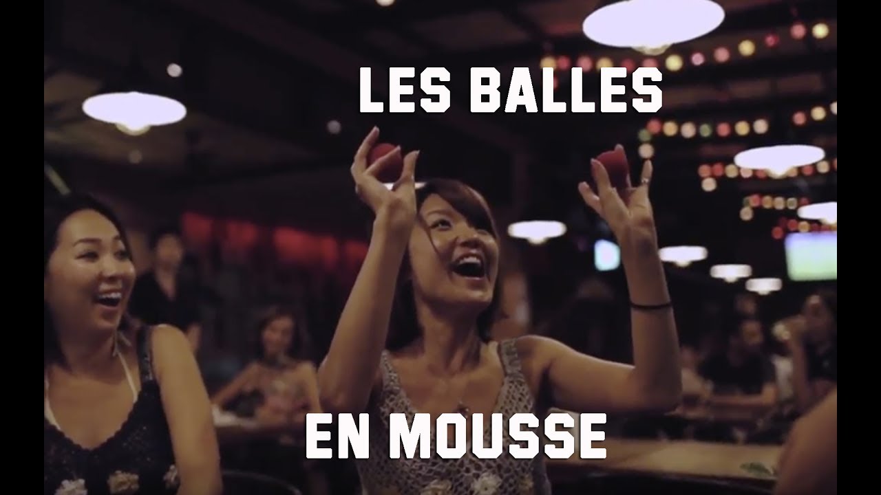 Les Balles en mousse - www.apprendremagie.com - Tour de magie sponge balls réalisé en Thailande