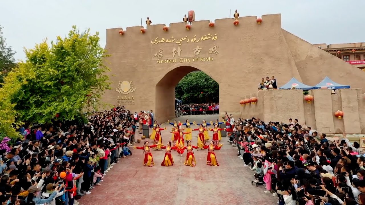 People in Xinjiang celebrate Eid al-Adha