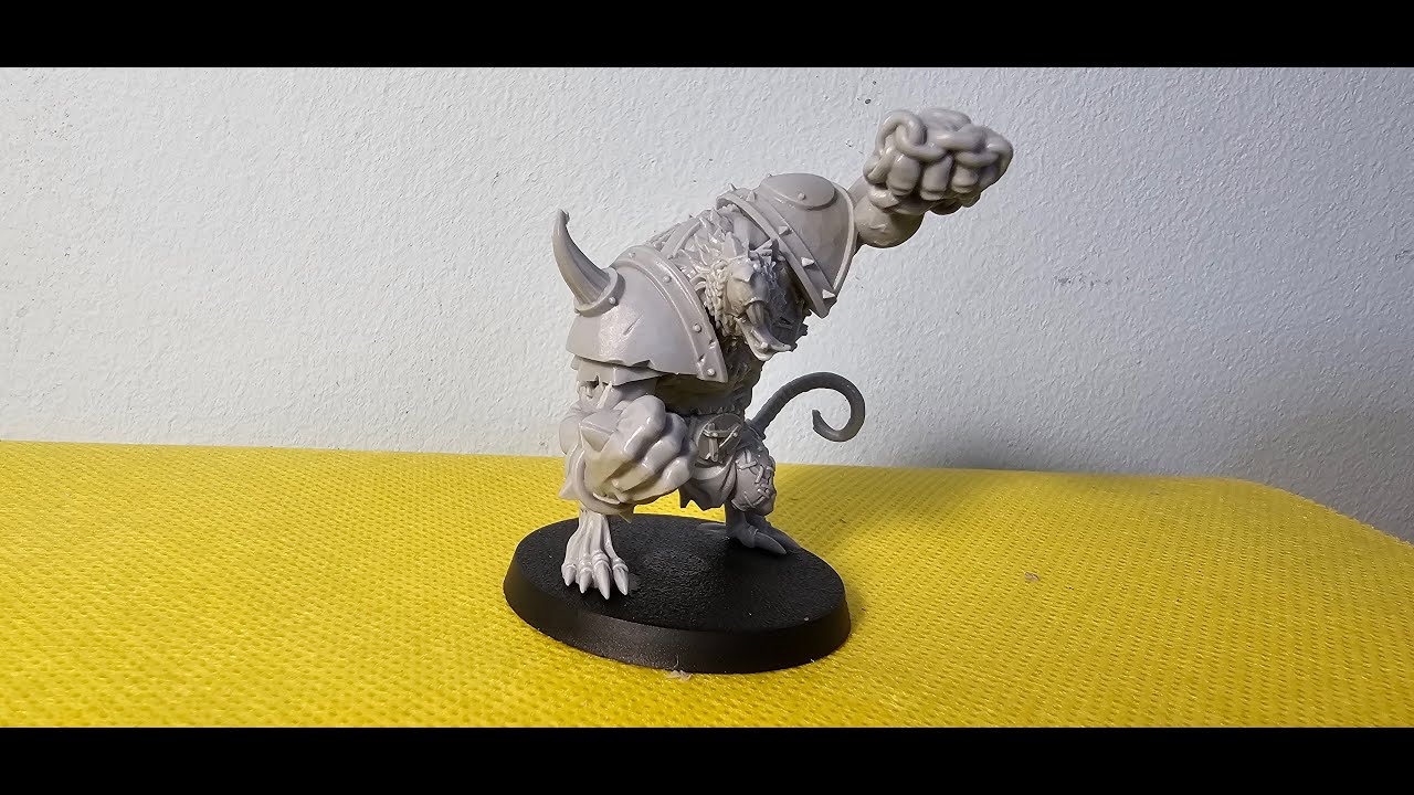 Blood Bowl Rat Ogre Assembly