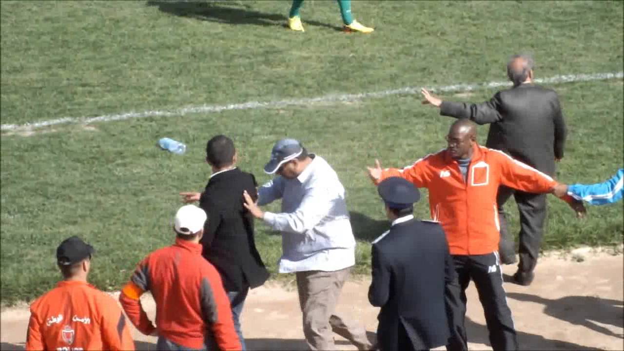 ملخص مباراة أمل تيزنيت ضد مولودية الداخلة - 2014/02/23