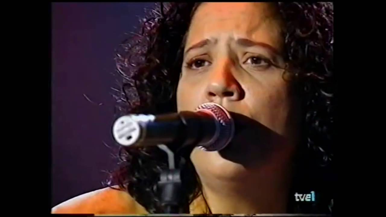 Rosana en Ya no siento 7 de Caballería