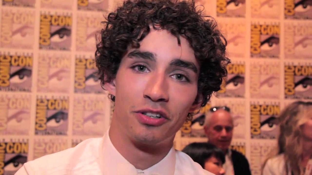 Comic-Con 2013: The Mortal Instruments - City Of Bones Interviews | Empire Magazine