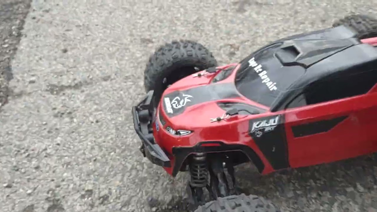 Redcat Kaiju Ext VS Traxxas E-Revo 2.0 on 6s