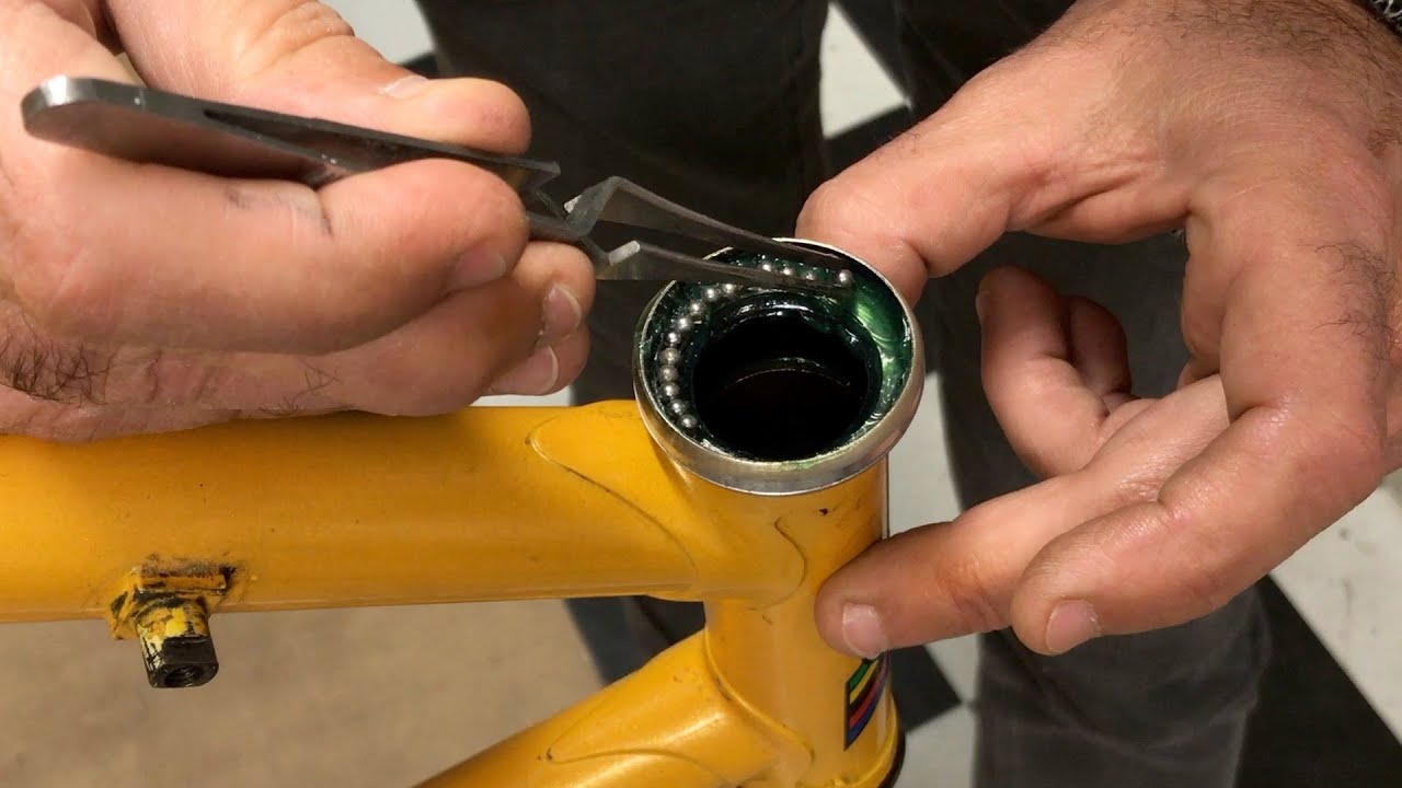 Astuce : comment monter et régler un jeu de direction de vélo vintage