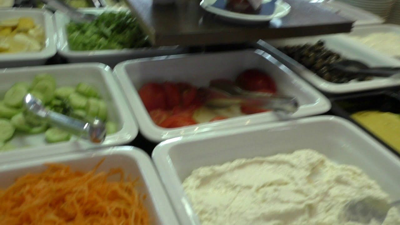 Отель Ramada Plaza Thraki