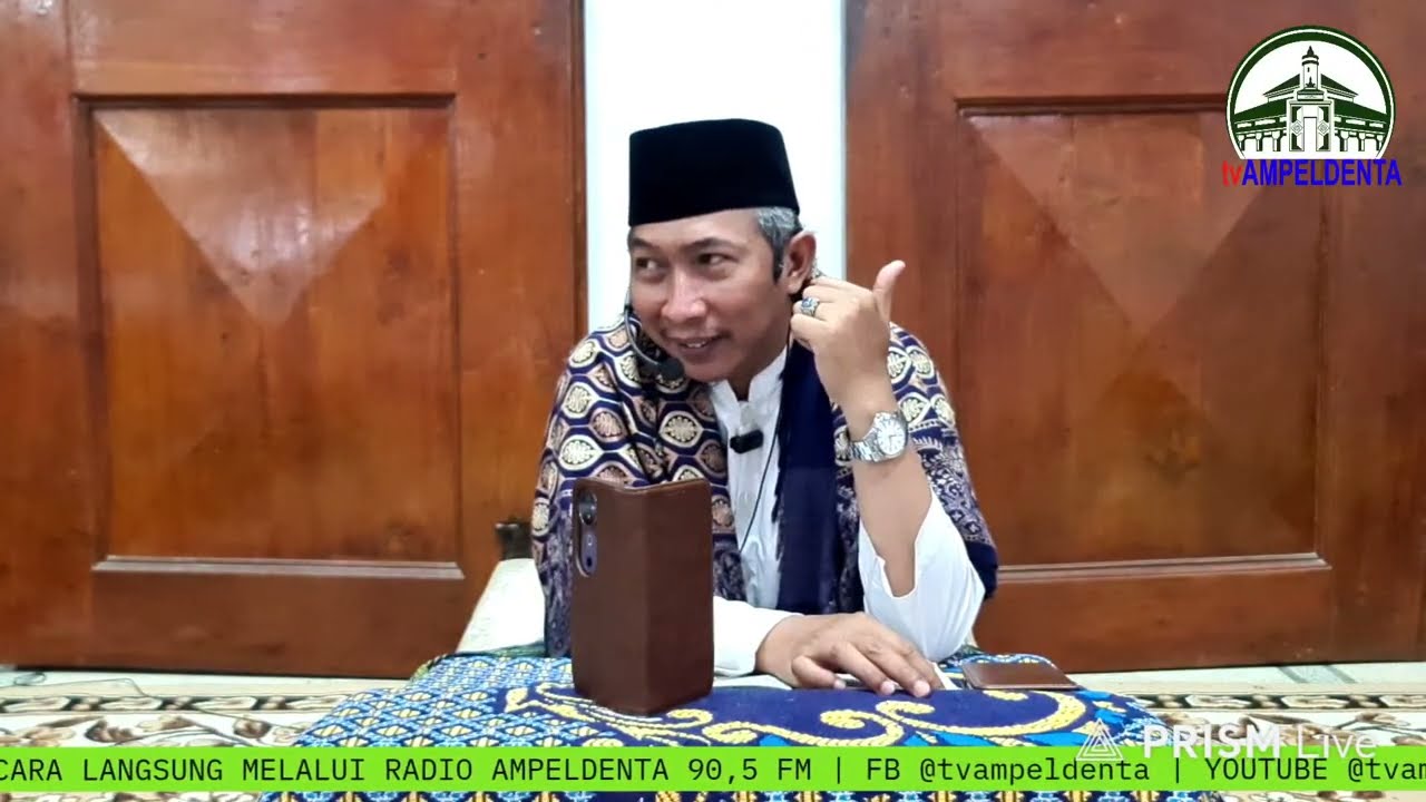 KH. MOCHAMMAD ZAINUL ARIFIN BIN ROMO KH UMAR SAID SURABAYA. KAJIAN KITAB TANBIGHUL GHOFILIN IV.