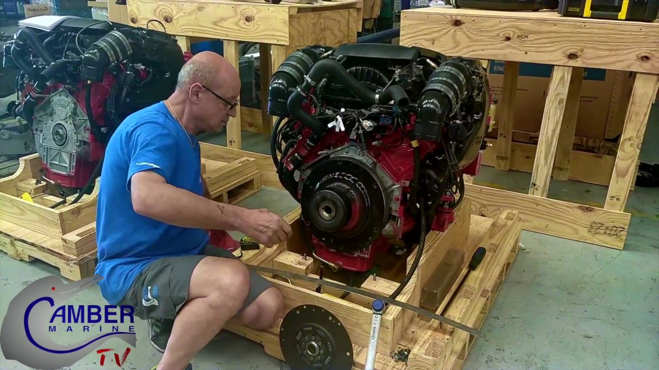 Motor Volvo Penta V6 240 con Reductora - Camber Marine