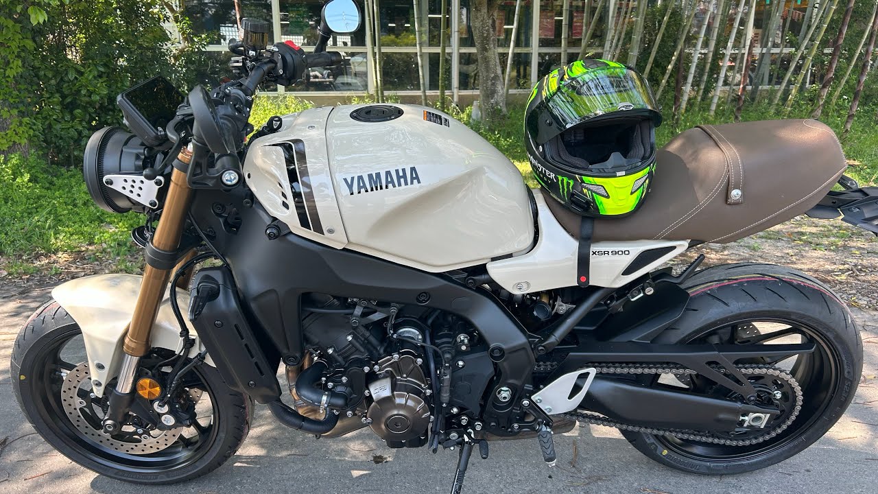 First start, first ride of my new 2025 exclusive model XSR900 ceramic ivory